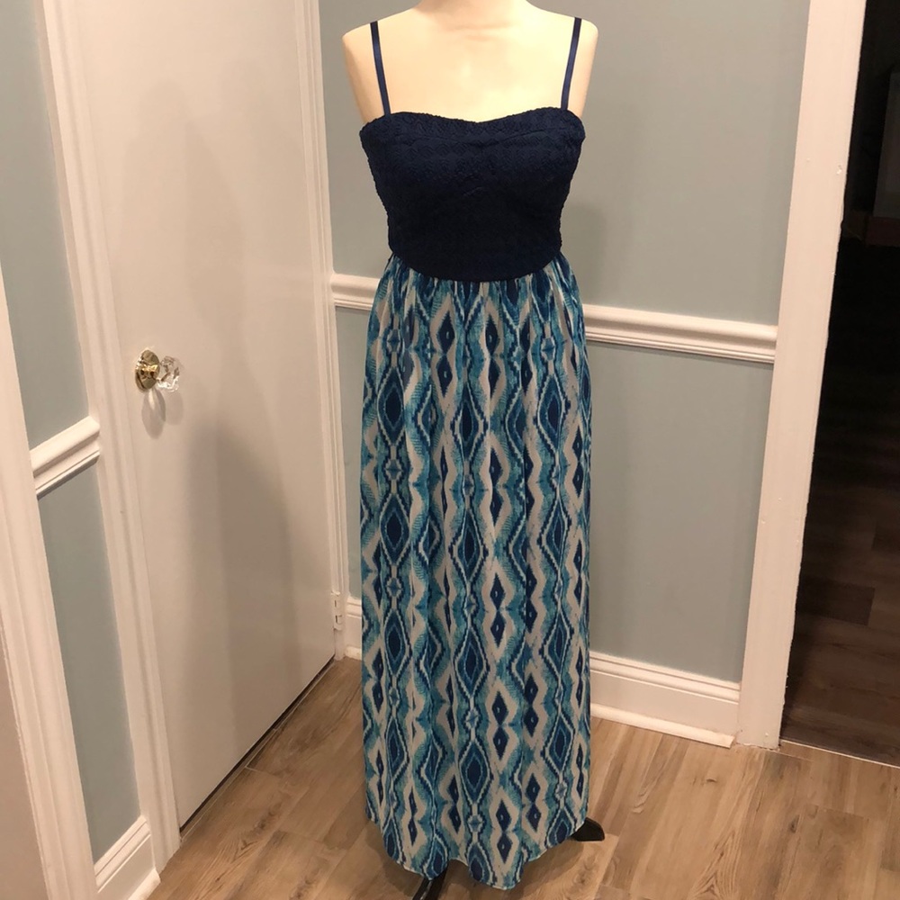 Lily Rose blue dress